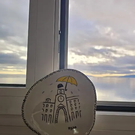 Apartment Sky